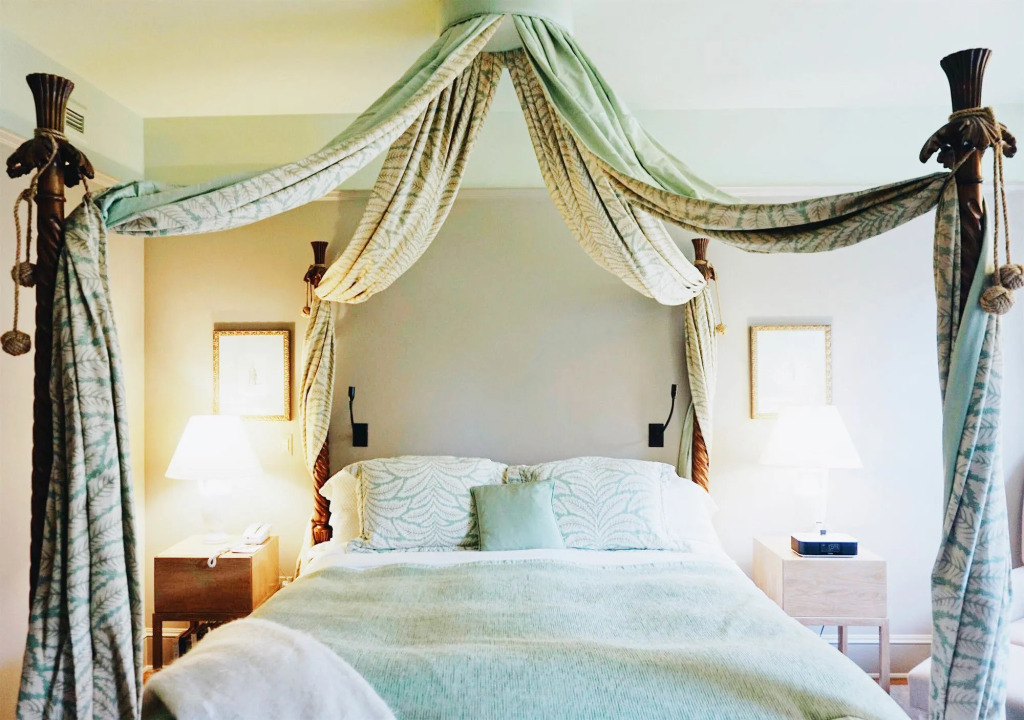 The Ivy Hotel