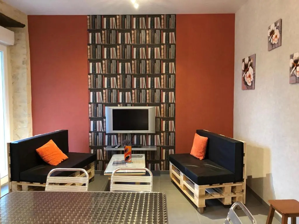 Gîte de charme proche Le Mans avec jardin, parking, et bien-être - FR-1-410-205