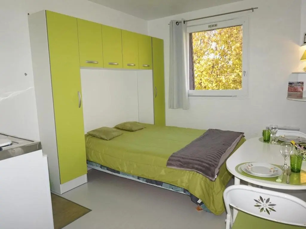 Appartement Merville-Franceville-Plage, 1 pièce, 2 personnes - FR-1-465-14