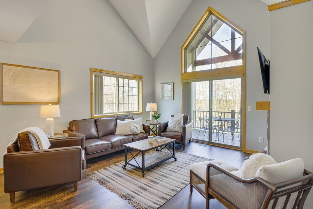 Nisswa Townhome w/ Boat Slip + Gull Lake Access!