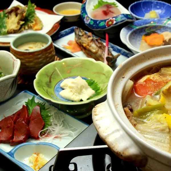 Motoyu Yunishikawakan Honkan