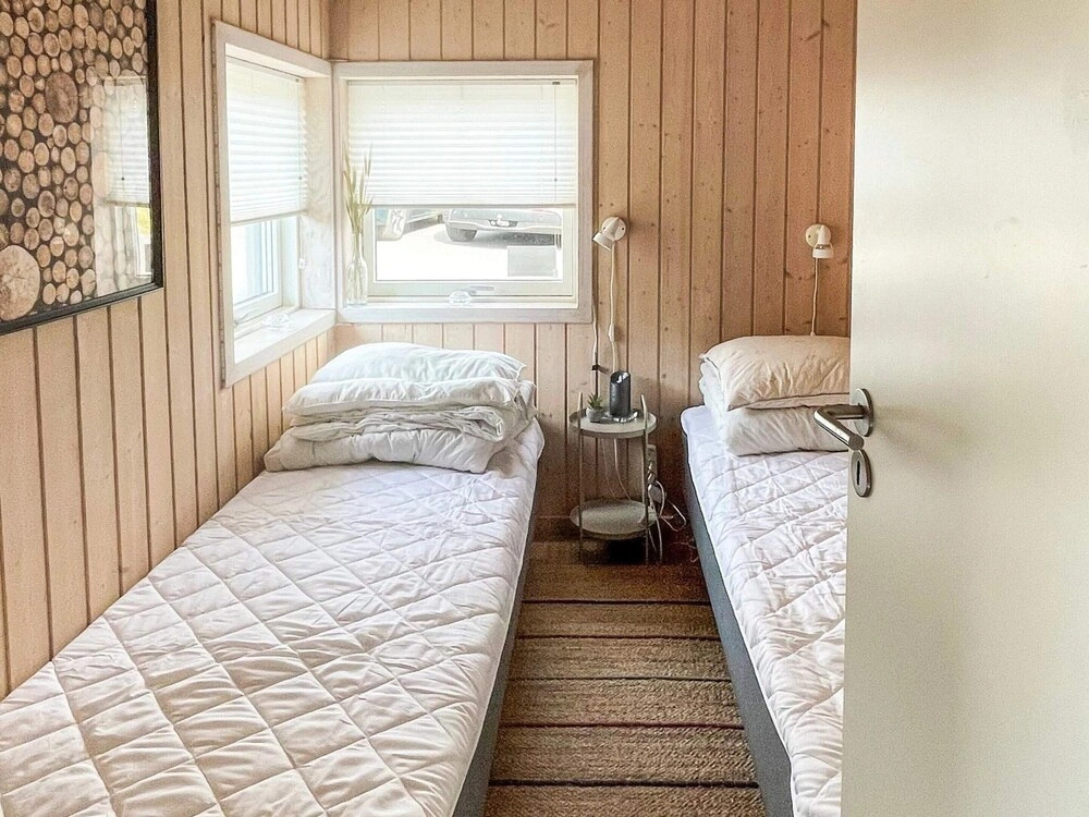 6 person holiday home in Tranekær-By Traum
