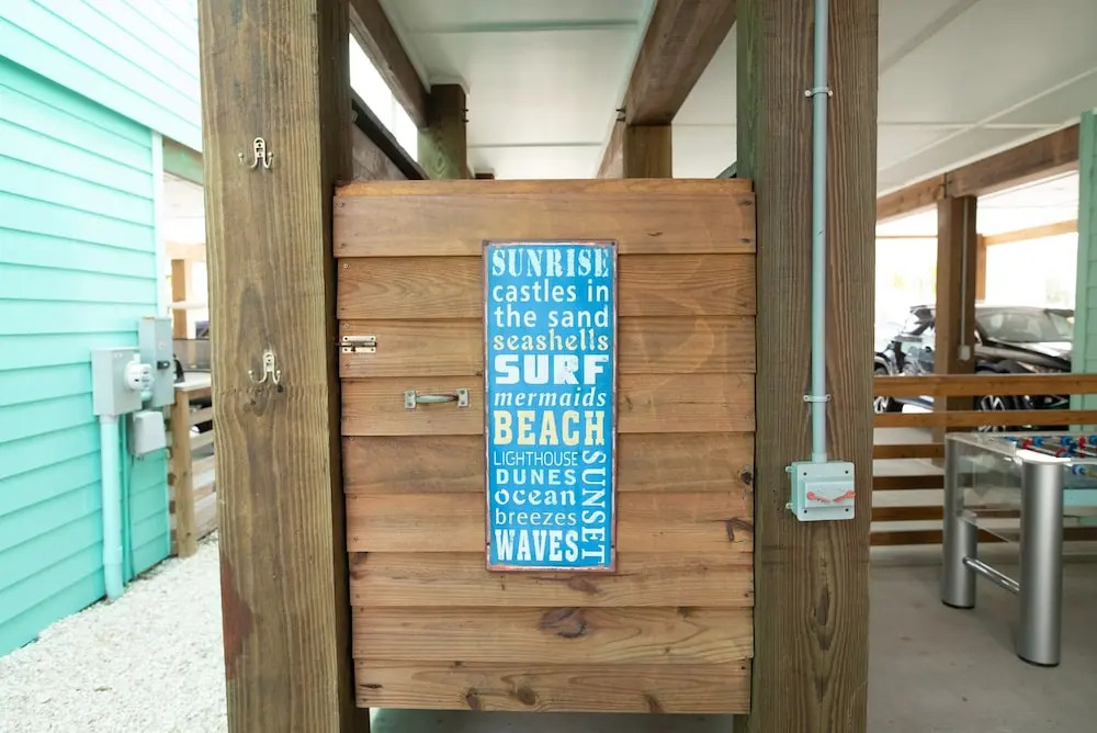 Beach Therapy 4 Bedroom Home