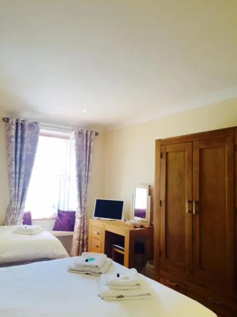 The Crown Hotel