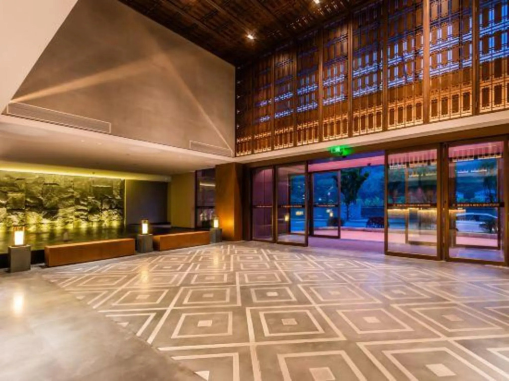 Baili Shachanghua Hotel