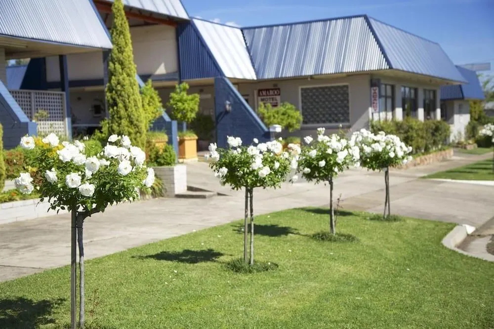 Amaroo Motel
