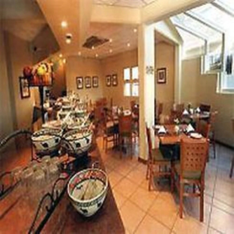 Protea Hotel Diamond Lodge