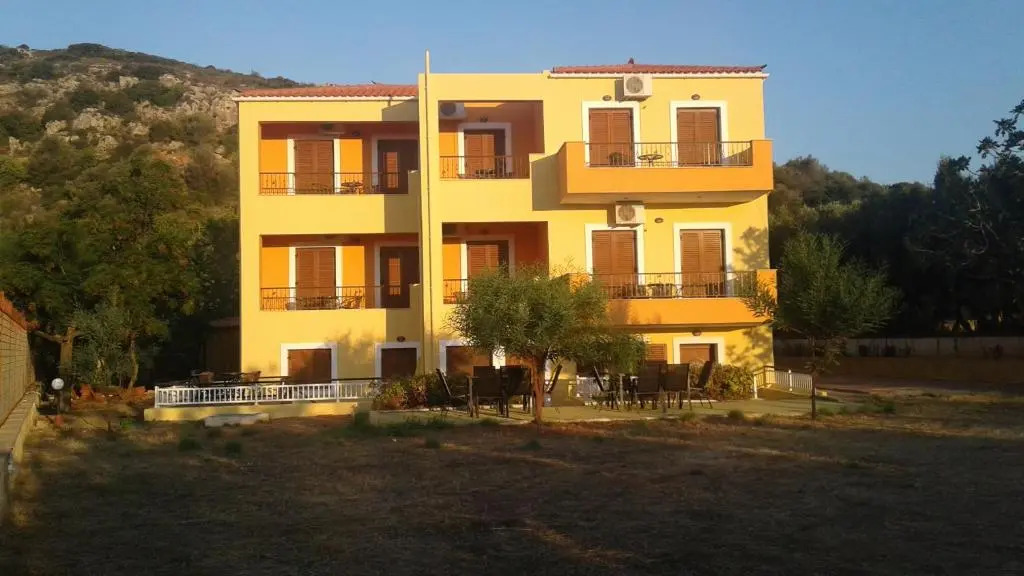 Savvas Apartments