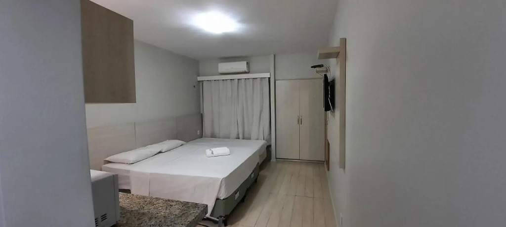 102 Lindo Flat mobiliado com vista lateral mar na Praia de Iracema