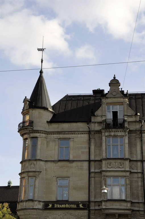 Strand Hotel
