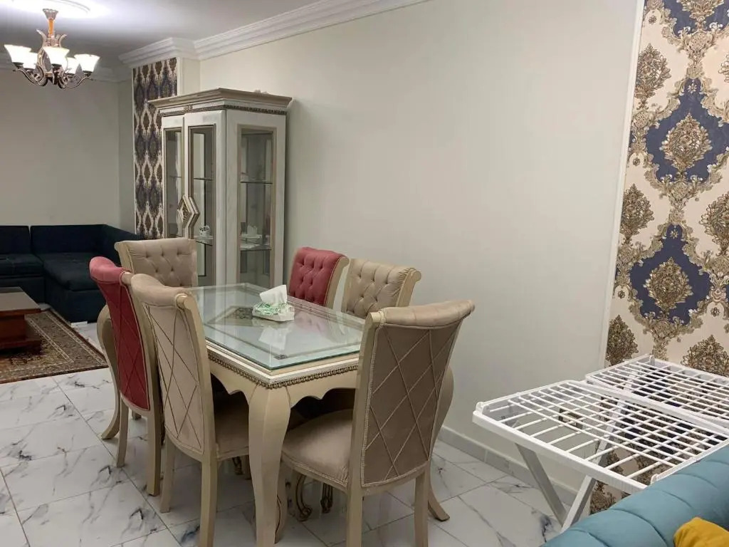المندرةبحرى بجانب شيرتون