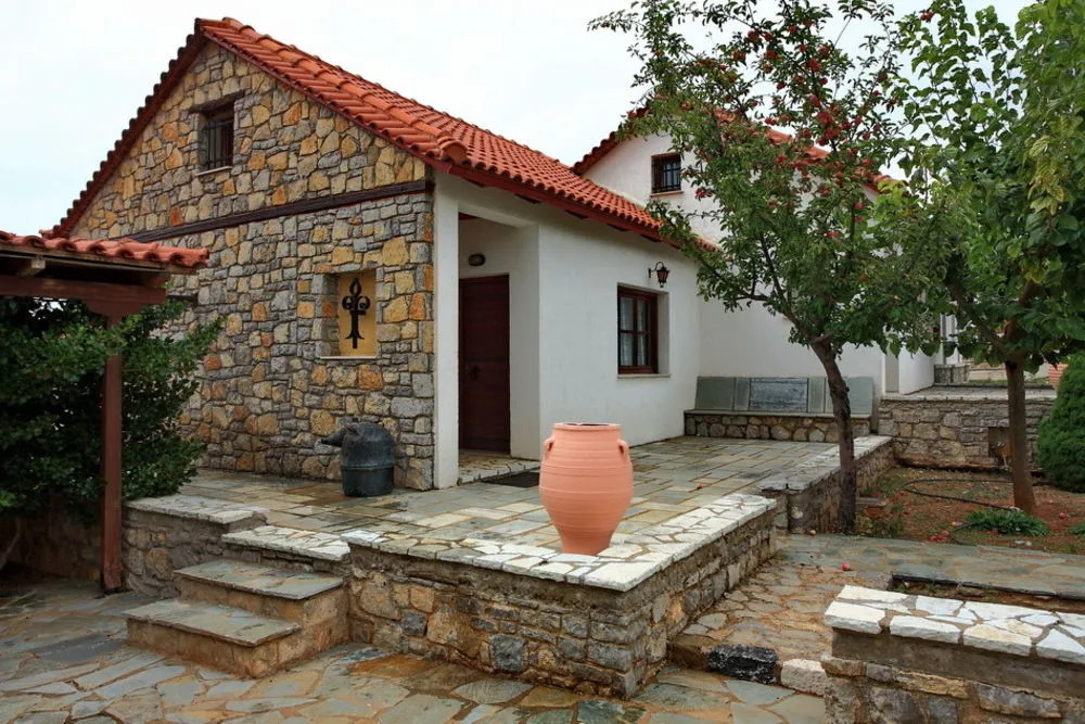 Alexander Resort