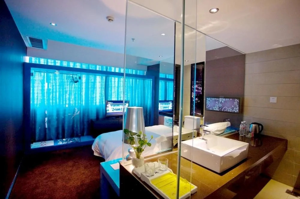 M Hotel