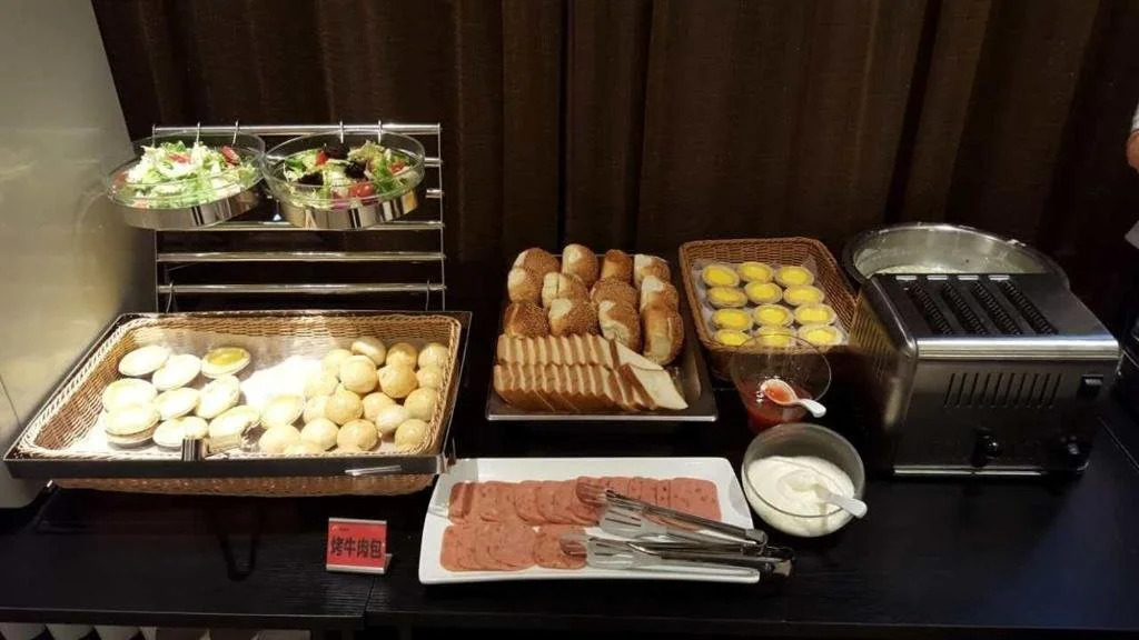 Longhua Hotel
