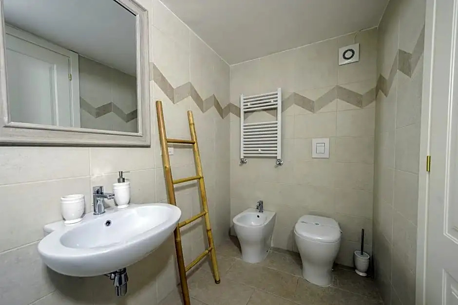 Milcovich Suites