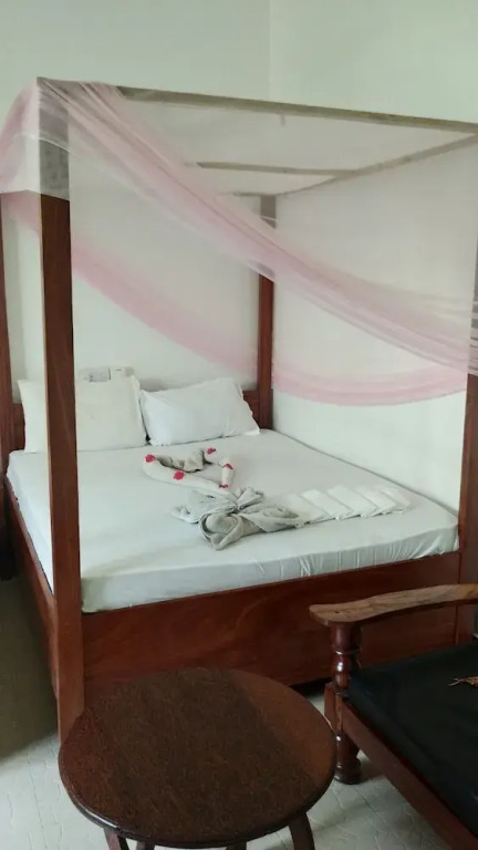 Fish Hostel
