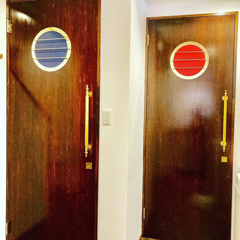 Guest House Discovery Ship