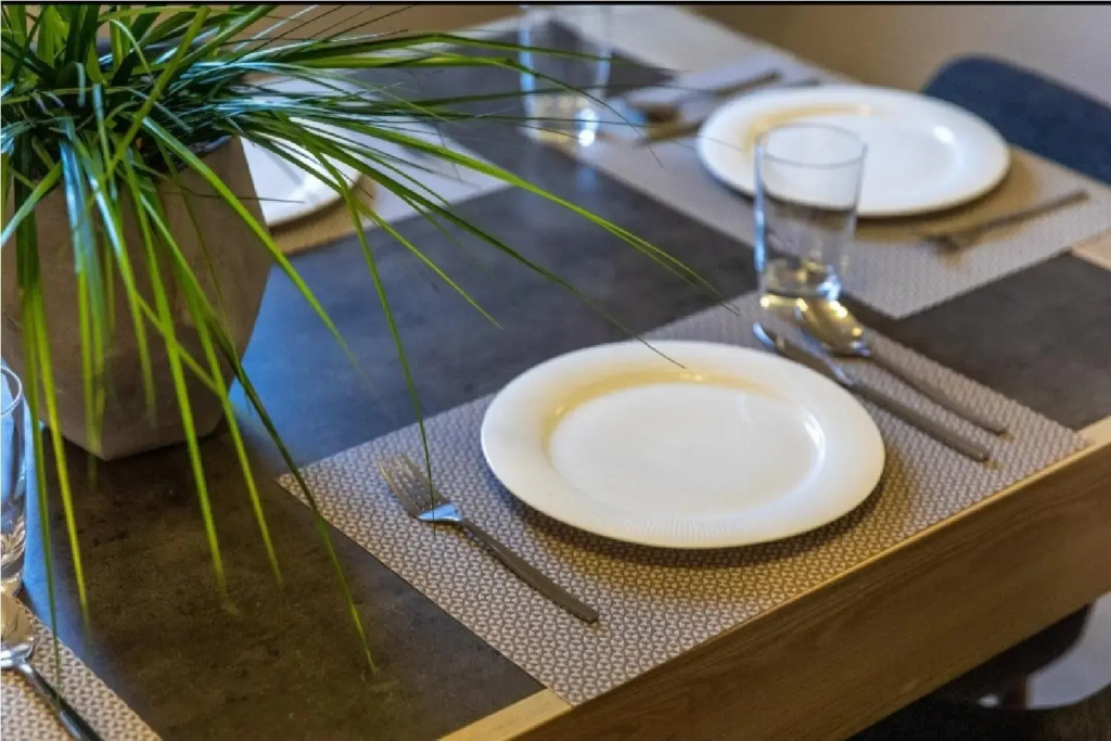 Montecito Apartments
