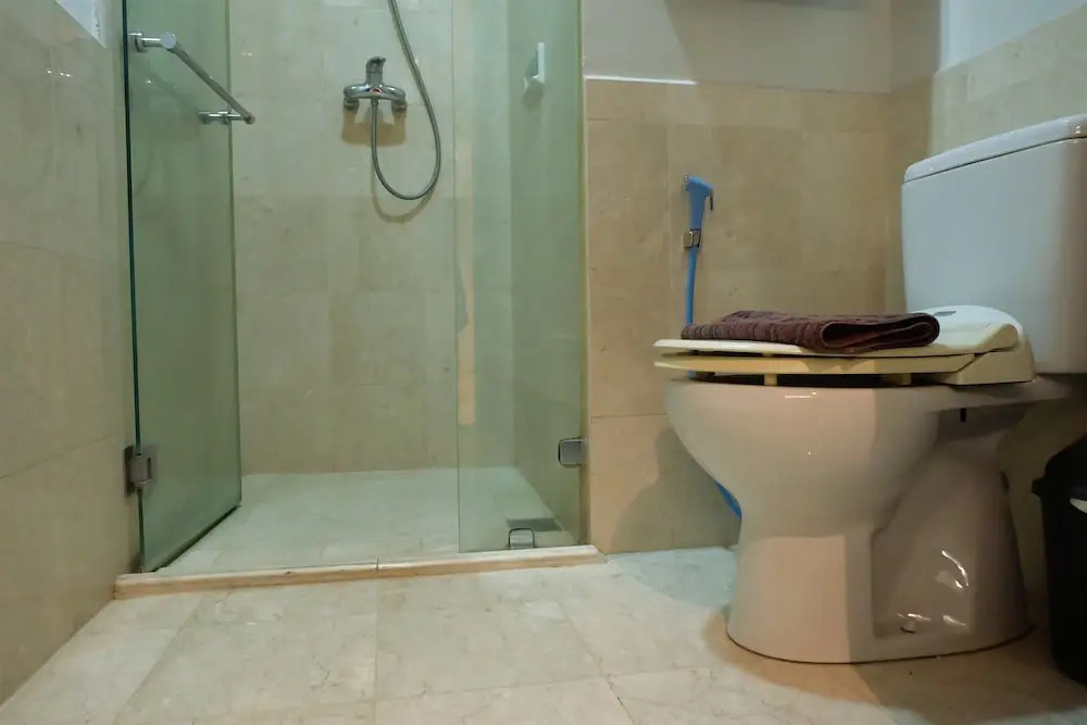 3 Bedrooms Luxury Sudirman Mansion Apartment by Travelio