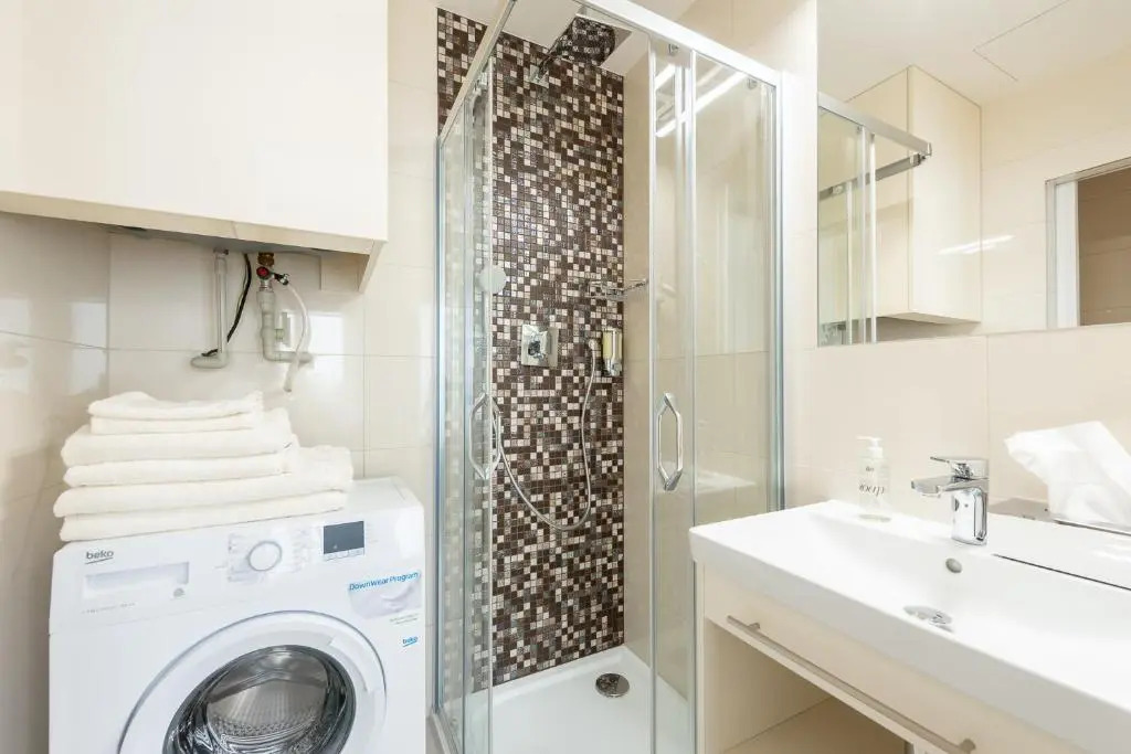 COZY&QUIET apartment with A/C in city centre