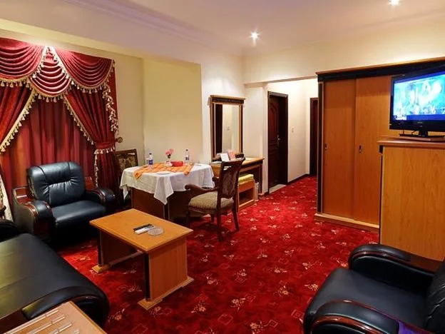 Crystal Palace Hotel Doha