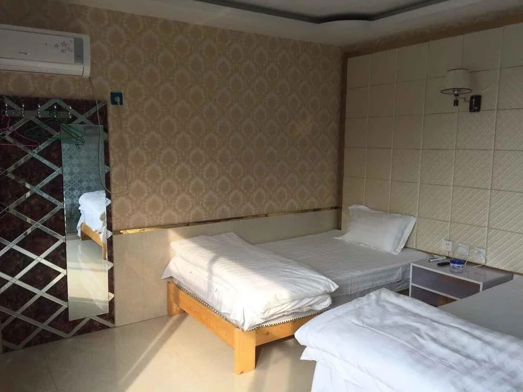 Jining Liangshan Rujia Family Inn