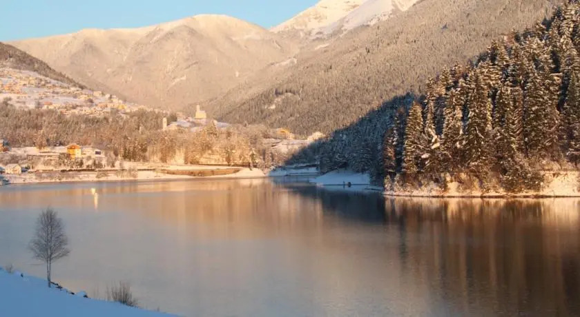 Albergo Due Laghi