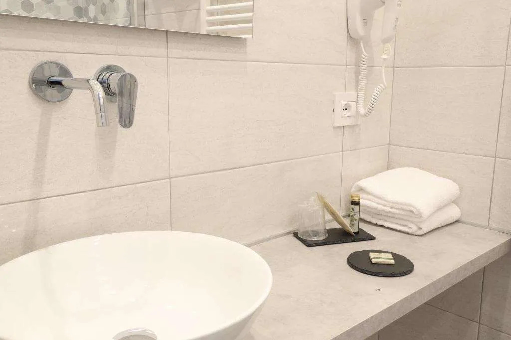 Cadorna Luxury Hotel