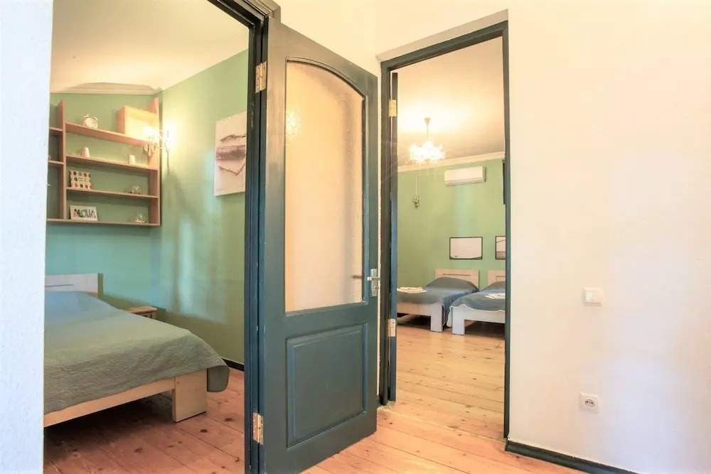 Отель Veranda House, ул. Самрекло, 25