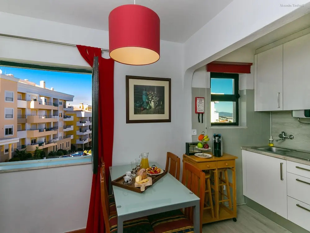 B12Torraltinha Apartment by Dreamalgarve