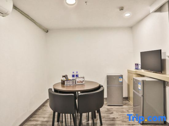 Yunduan Boutique Hotel (Beijing Gaomidian North Subway Station)