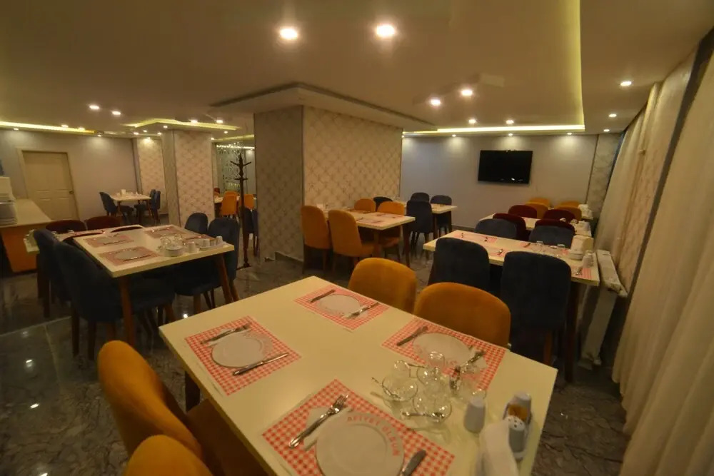 Yilmaz Hotel