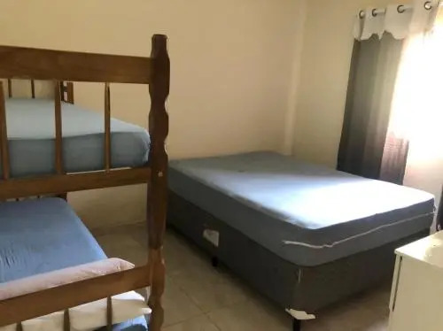 Casa com piscina em Caraguatatuba