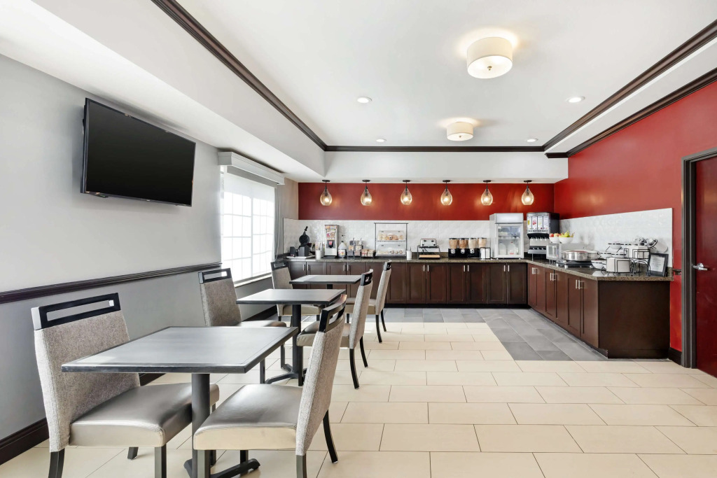 Best Western Carthage Inn & Suites