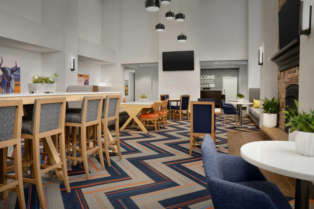 Hampton Inn & Suites Williston