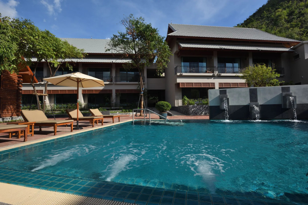 Plakan Resort