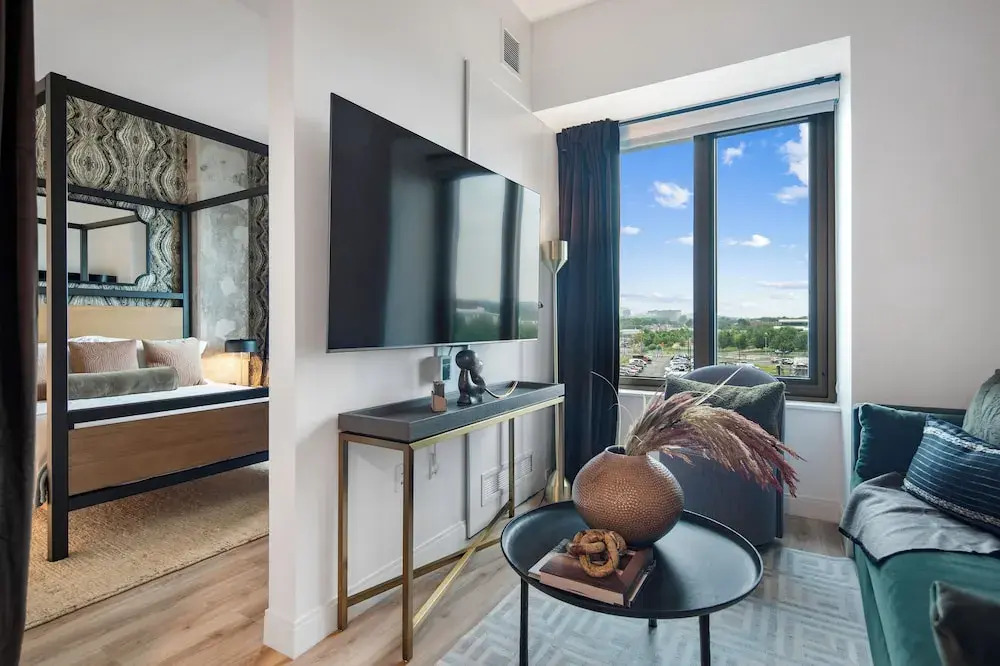 Luxury Apartments by Hyatus at Boston Cambridge