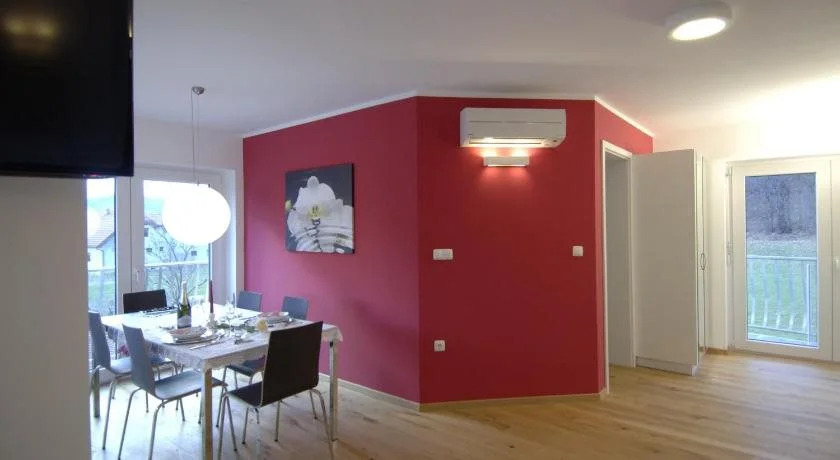 Apartments & Wellness Skok