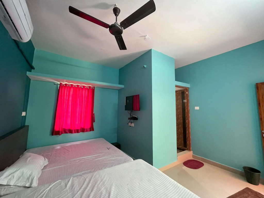 Royal Grandee Hotel