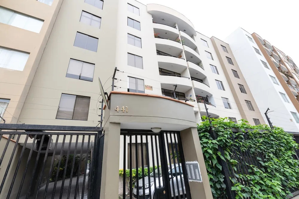 Simply Comfort Gorgeous Miraflores Aprt