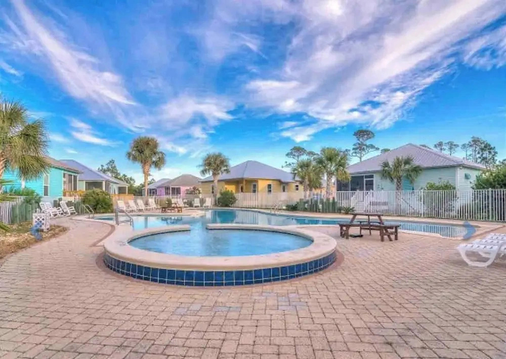 4014 Rookery 3 Cottage With two Pools and Beach Amenities