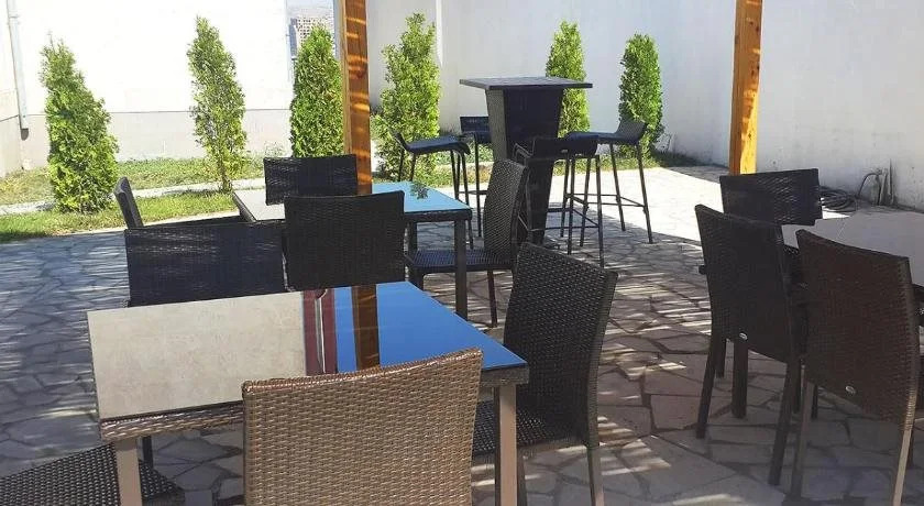 Ossanna Hotel
