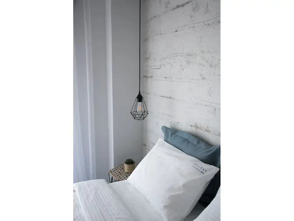 Friday Mood by Diomedes Group