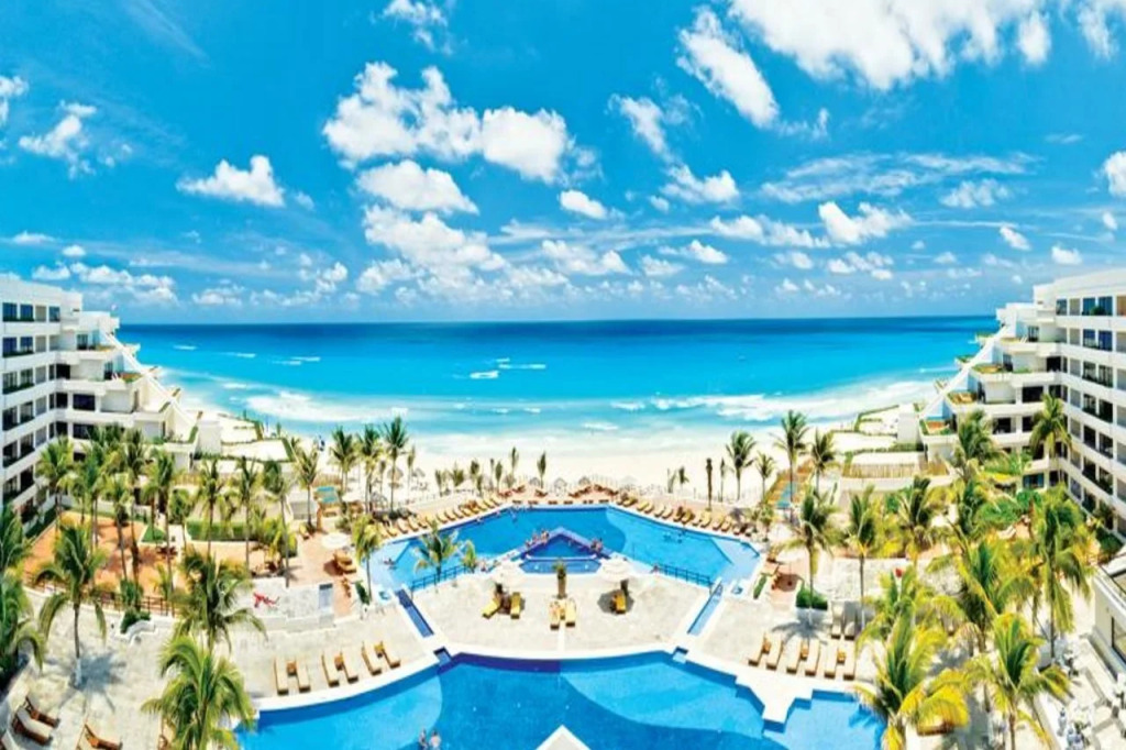 Secrets Mirabel Cancún Resort & Spa