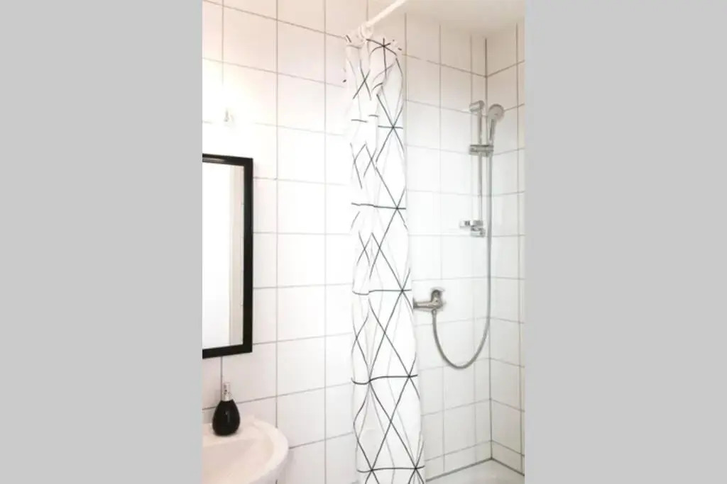 Family Apartment for 6 guests, Mitte Moabit