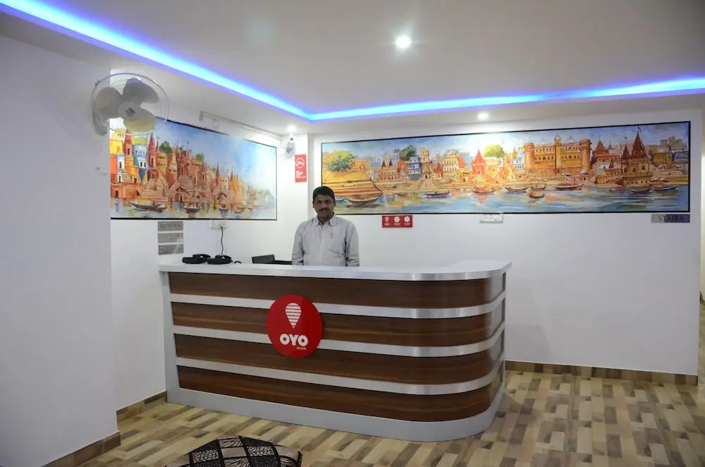 OYO 8448 Hotel Shyamal