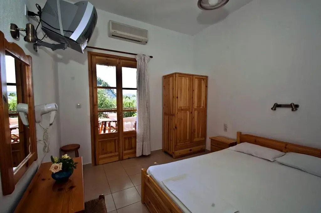 Athina Apartments