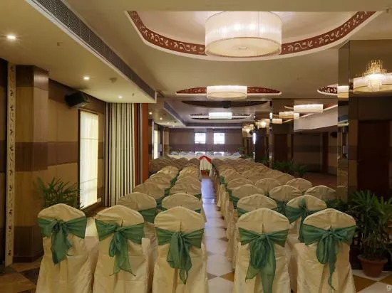 Mayflower Hotel