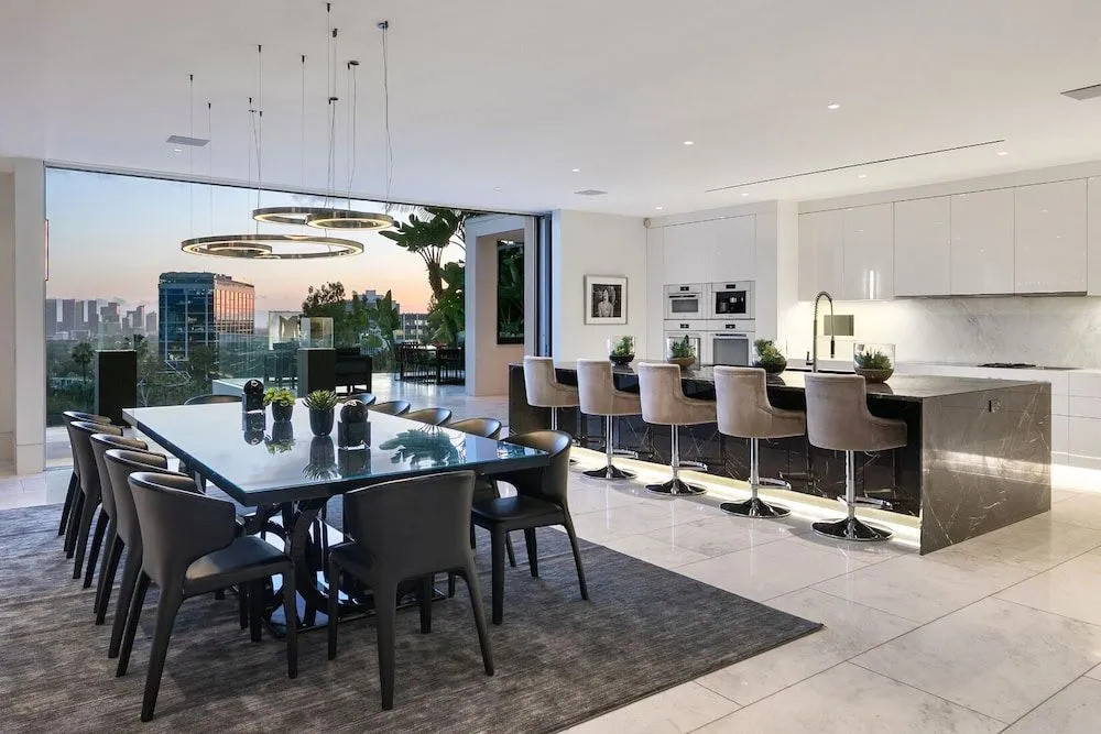St Ives Modern