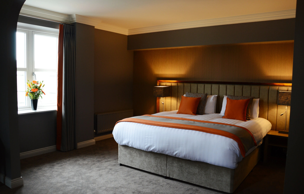 Midlands Park Hotel